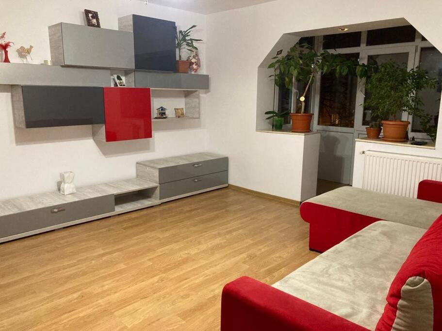 Apartament 3 Camere De Inchiriat Craiova Luaran gambar